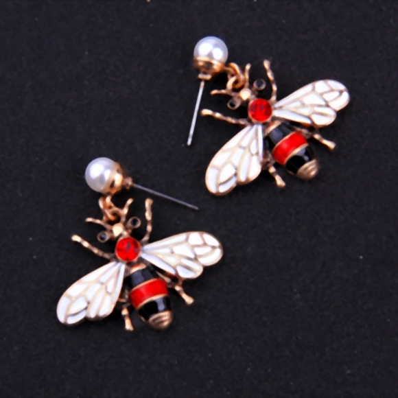 Bee Earrings - Elegant Rare Red Rhinestone Faux Pearl at top -- NWOT - Picture 2 of 5